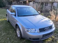Używany Audi A4 102 KM (75 kW) 2003 Srebrny Sedan/Limuzyna