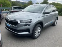 Neu Skoda Karoq Selection 150 PS (110 kW) 2025 Smokey diamond silver metallic SUV