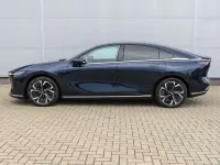 Neu Mazda 6e Takumi-Line 189 kW (258 PS) 2026 Deep crystal blue metallic Limousine