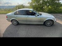 Gebraucht BMW 323 Basis 170 PS (125 kW) 2000 Silber Limousine