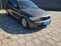 Gebraucht BMW 116 116 PS (85 kW) 2006 Schwarz Kleinwagen