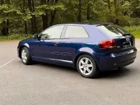 Gebraucht Audi A3 Attraction 105 PS (77 kW) 2012 Blau Kleinwagen