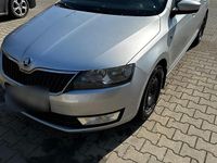 Gebraucht Skoda Rapid 116 PS (85 kW) 2016 Silber Kleinwagen