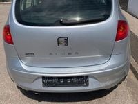 Usata Seat Altea Reference 102 CV (75 kW) 2009 Grigio Monovolume