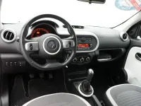 Gebraucht Renault Twingo LIMITED 71 PS (52 kW) 2018 Rot / dezirrot (metallic) Kleinwagen
