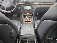 Używany Mercedes E320 Elegance 224 KM (164 kW) 2004 Szary Kombi