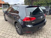 Gebraucht VW Golf VII Allstar 110 PS (80 kW) 2016 Grau Limousine
