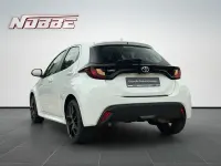 Gebraucht Toyota Yaris Comfort 72 PS (52 kW) 2023 Schneeweiß Kleinwagen