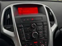 Gebraucht Opel Astra Sport 116 PS (85 kW) 2011 Schwarz Kleinwagen