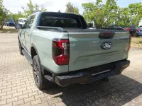 Neu Ford Ranger Platinum 241 PS (177 kW) 2026 Grün Pickup