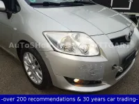 Gebraucht Toyota Auris Luna 124 PS (91 kW) 2007 Silber Kleinwagen