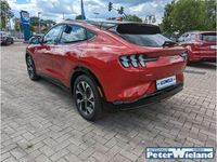 Gebraucht Ford Mustang Mach-E 197 kW (269 PS) 2022 Rot SUV