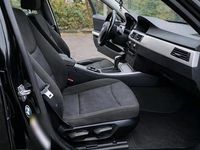 Gebraucht BMW 320 170 PS (125 kW) 2008 Schwarz Limousine