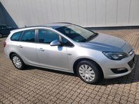 Gebraucht Opel Astra 122 PS (89 kW) 2014 Silber Kombi