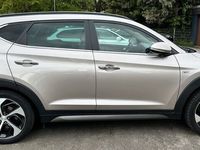 gebraucht Hyundai Tucson 2.0 CRDi 135kW Premium 4WD Automatik