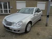 Gebraucht Mercedes E200 Elegance 184 PS (135 kW) 2009 Silber Limousine