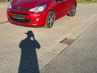 Gebraucht Citroën C3 82 PS (60 kW) 2016 Rot Kleinwagen