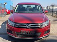 Gebraucht VW Tiguan Trendline 122 PS (89 kW) 2014 Rot SUV
