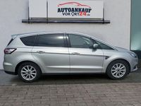 Gebraucht Ford S-MAX Titanium 179 PS (131 kW) 2016 Polarsilber Van / Kleinbus