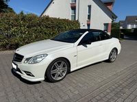 Gebraucht Mercedes E350 AMG 231 PS (169 kW) 2011 Weiß Cabrio