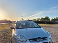 Usata Ford Focus 105 CV (77 kW) 2011 Argento Berlina