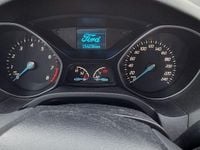 Usado Ford Focus 101 HP (74 kW) 2013 Roxo Carrinha