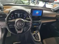 Gebraucht Toyota Yaris Cross Team 92 PS (67 kW) 2022 Shimmering silver SUV