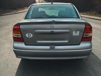 Gebraucht Opel Astra Edition 75 PS (55 kW) 1999 Silber Limousine