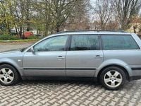 Second-hand VW Passat 131 CP (96 kW) 2004 Gri Break