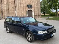 Usata Volvo V70 170 CV (125 kW) 1997 Blu Station wagon