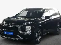 Gebraucht Mitsubishi Outlander P-HEV Top 306 PS (225 kW) 2025 Schwarz SUV