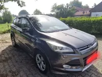 Gebraucht Ford Kuga Individual 150 PS (110 kW) 2015 Grau SUV