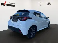 Gebraucht Toyota Yaris Basis 116 PS (85 kW) 2020 Schneeweiß