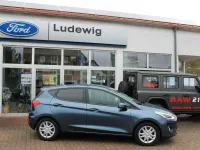 Gebraucht Ford Fiesta Cool & Connect 101 PS (74 kW) 2019 Blau Kleinwagen
