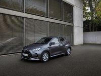 Neu Mazda 2 Exclusive 116 PS (85 kW) 2026 Schwarz Kleinwagen
