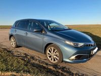 Gebraucht Toyota Auris Hybrid Executive 136 PS (100 kW) 2016 Blau Limousine