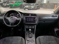Gebraucht VW Tiguan Allspace Highline 179 PS (131 kW) 2018 White silver SUV