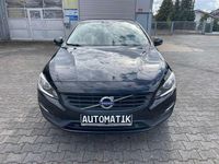 Używany Volvo V60 150 KM (110 kW) 2016 Czarny Kombi