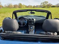 Gebraucht Mazda MX5 141 PS (103 kW) 2000 Blau Cabrio