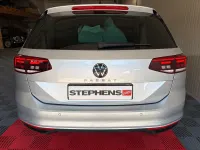 Gebraucht VW Passat 150 PS (110 kW) 2020 Silber Kombi