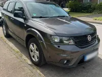 Usado Fiat Freemont 170 CV (125 kW) 2015 Gris SUV