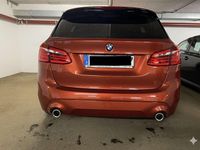 Gebraucht BMW 220 Advantage 192 PS (141 kW) 2020 Orange Van / Kleinbus