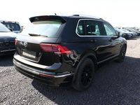 Gebraucht VW Tiguan Highline 150 PS (110 kW) 2018 Deep black perleffekt SUV