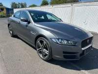 Gebraucht Jaguar XE Prestige 179 PS (131 kW) 2018 Grau Limousine