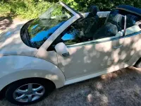 Gebraucht VW New Beetle 75 PS (55 kW) 2009 Gelb Kleinwagen