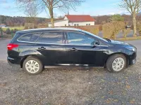 Używany Ford Focus Titanium 120 KM (88 kW) 2016 Czarny Sedan/Limuzyna