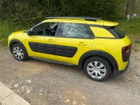 Gebraucht Citroën C4 Cactus 82 PS (60 kW) 2015 Gelb Kleinwagen