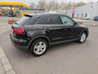 Gebraucht Audi Q3 177 PS (130 kW) 2011 Schwarz SUV