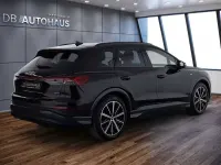 Gebraucht Audi Q4 e-tron Ambiente 194 kW (265 PS) 2023 Schwarz SUV