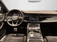 Gebraucht Audi Q8 Business 231 PS (169 kW) 2025 Grau SUV